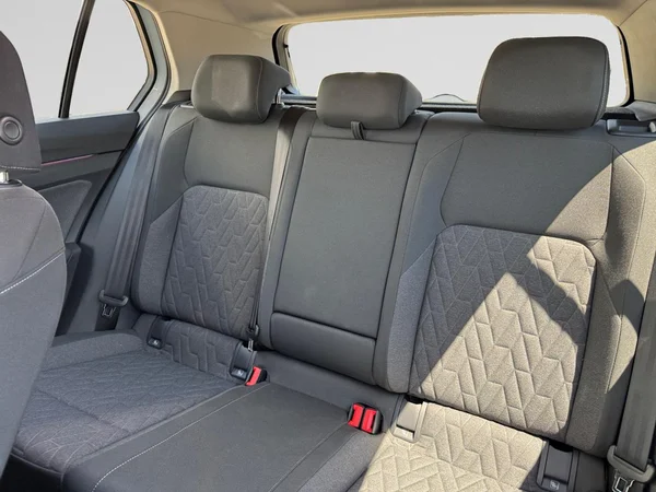 VOLKSWAGEN Golf VIII (2025) — foto 10 van 24