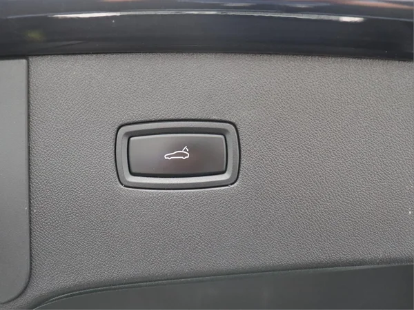 PORSCHE Cayenne Coupé E-Hybrid (PHEV) (2024) — foto 8 van 19