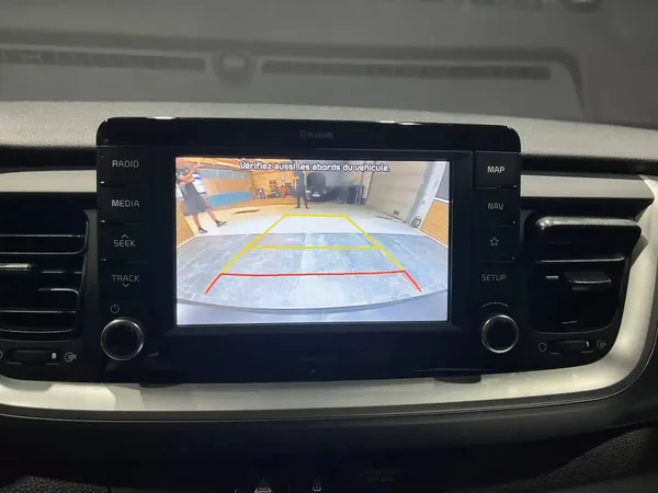 Kia Stonic (2020) — foto 2 van 19