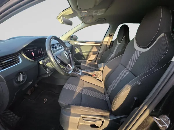 SKODA Octavia SW (2019) — foto 24 van 24