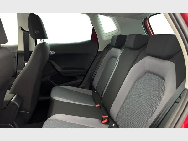 Seat Arona (2018) — foto 4 van 26