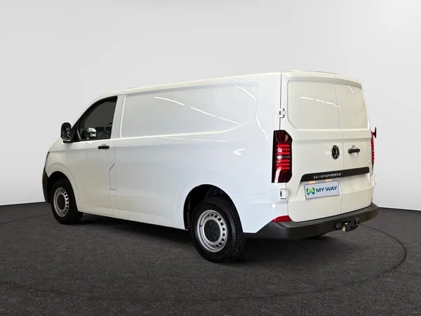 VOLKSWAGEN Transporter T7 32 Fourgon Swb Dsl (2026) — foto 18 van 22