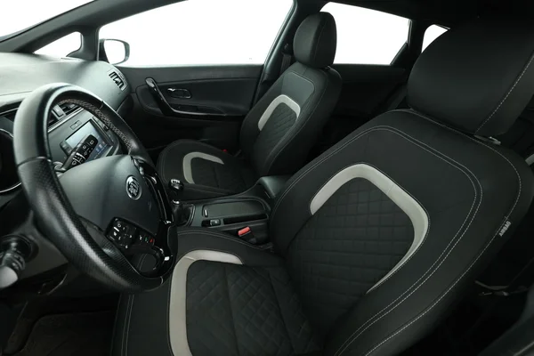 Kia cee'd (2017) — foto 16 van 16