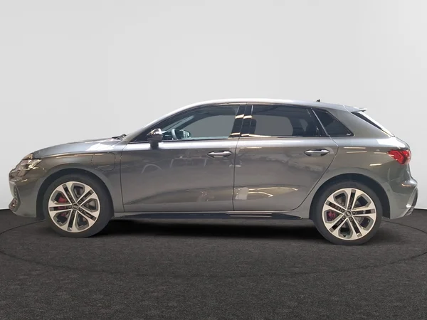 AUDI A3 Sportback PHEV (2025) — foto 12 van 24