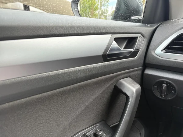 VOLKSWAGEN T-Roc (2025) — foto 7 van 24