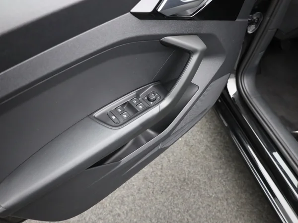 AUDI A1 Sportback (2023) — foto 8 van 20
