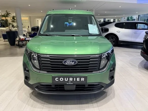 Ford Tourneo Courier (2026) — foto 6 van 12