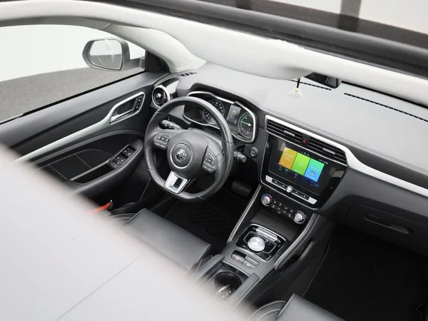 MG ZS EV (2020) — foto 28 van 43