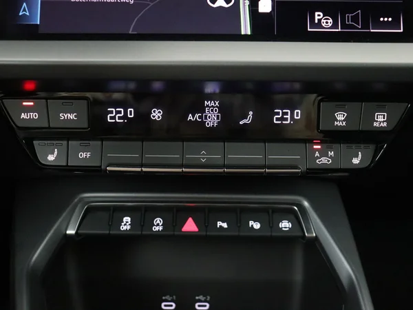 AUDI A3 Sportback (2025) — foto 10 van 18