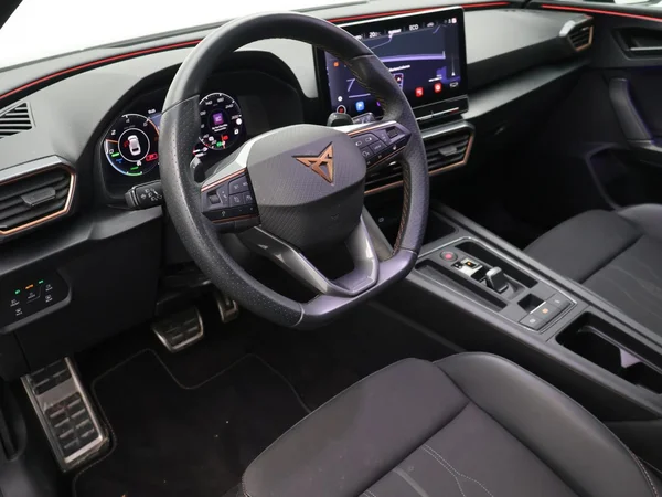 CUPRA Leon ST e-Hybrid (PHEV) (2024) — foto 29 van 29