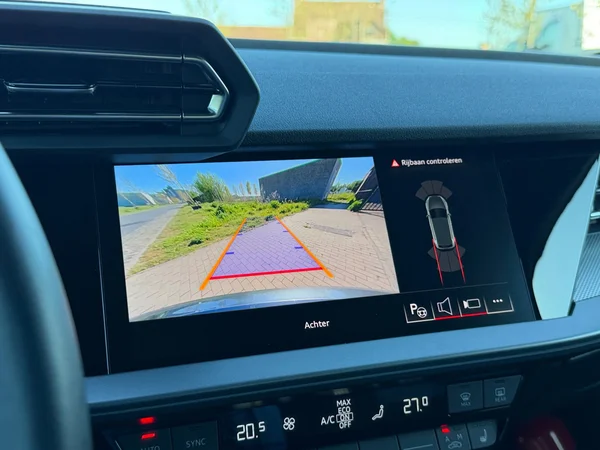 AUDI A3 Sportback (2025) — foto 15 van 20