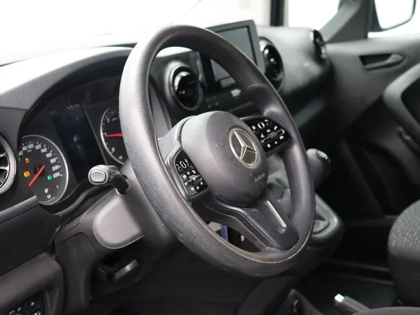 Mercedes-Benz Citan (2022) — foto 2 van 24