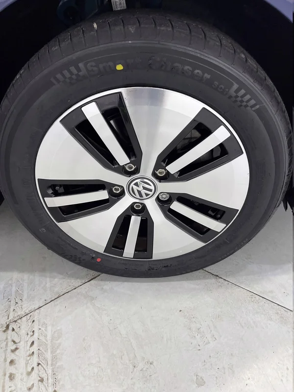 Volkswagen E-Golf (2019) — foto 44 van 75