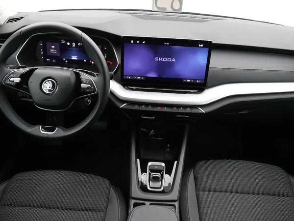 SKODA Octavia (2024) — foto 3 van 24
