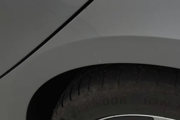 Tesla Model 3 (2025) — foto 20 van 30