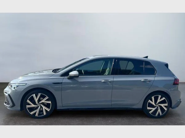 Volkswagen Golf VIII (2022) — foto 18 van 23