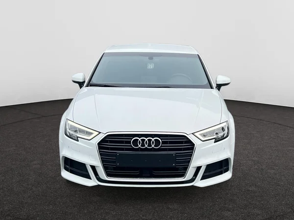 AUDI A3 Sedan Dsl (2019) — foto 12 van 18