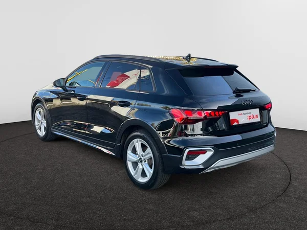 AUDI A3 Allstreet PHEV (2025) — foto 18 van 24