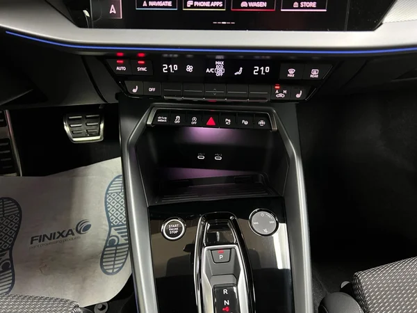 AUDI A3 Sportback (2025) — foto 3 van 14