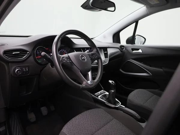 Opel Crossland (2021) — foto 21 van 36