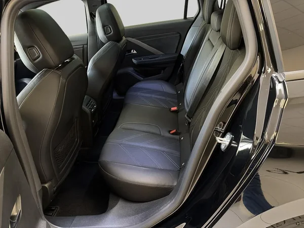 Opel Astra (2023) — foto 6 van 26