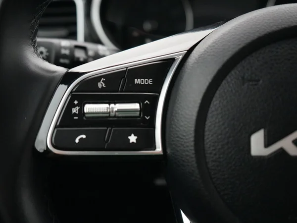 Kia XCeed (2024) — foto 14 van 31