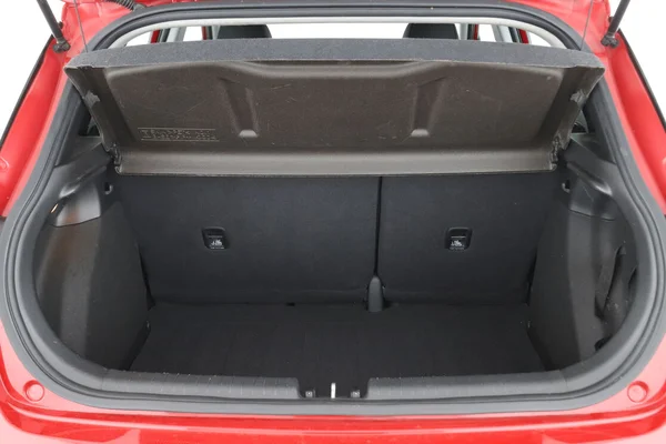 Hyundai i20 (2019) — foto 8 van 16