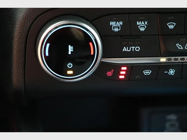 FORD Kuga FHEV (2024) — foto 19 van 29