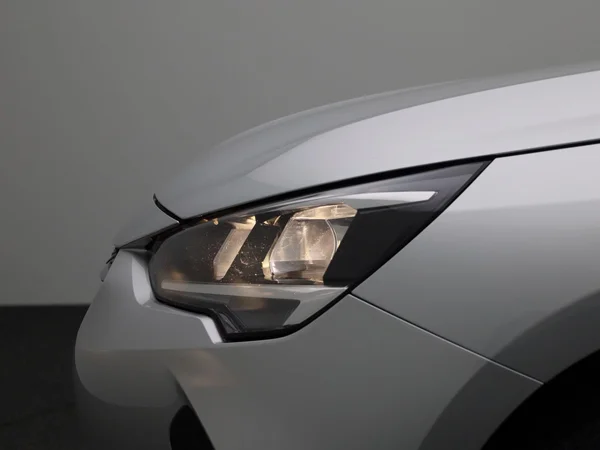 Opel Corsa (2023) — foto 7 van 38
