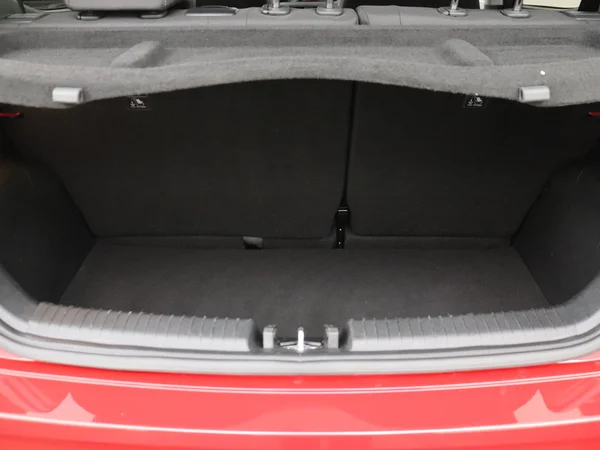 HYUNDAI i10 (2025) — foto 8 van 25