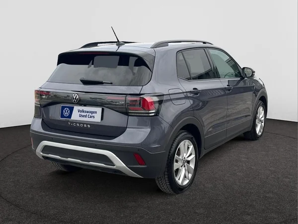 VOLKSWAGEN T-Cross (2025) — foto 2 van 14