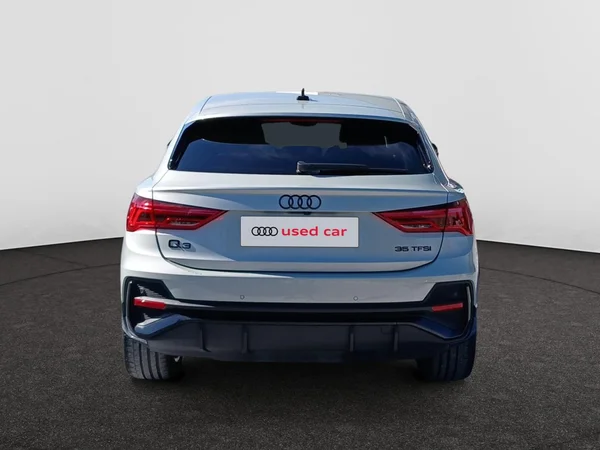 AUDI Q3 Sportback (2024) — foto 15 van 20