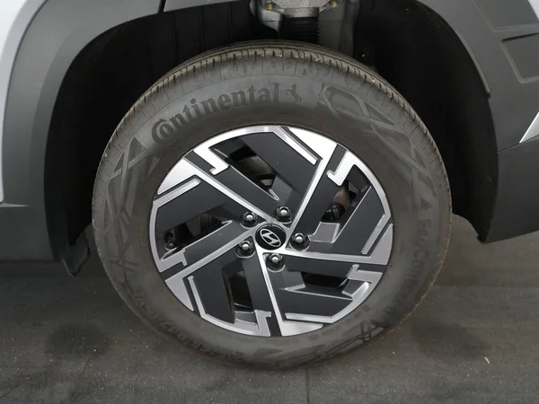 Hyundai Tucson (2025) — foto 10 van 22