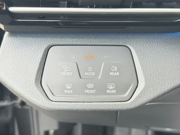 VOLKSWAGEN ID.4 (2023) — foto 3 van 21