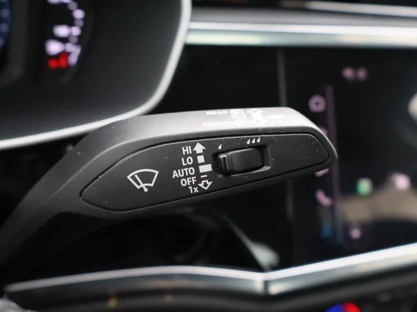 Audi Q3 (2024) — foto 10 van 27
