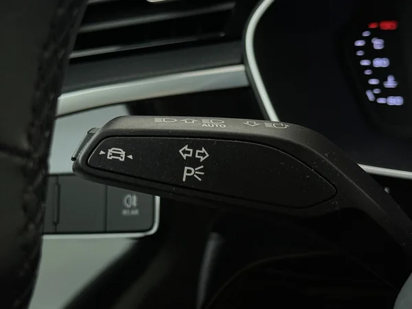 AUDI Q3 (2021) — foto 15 van 28