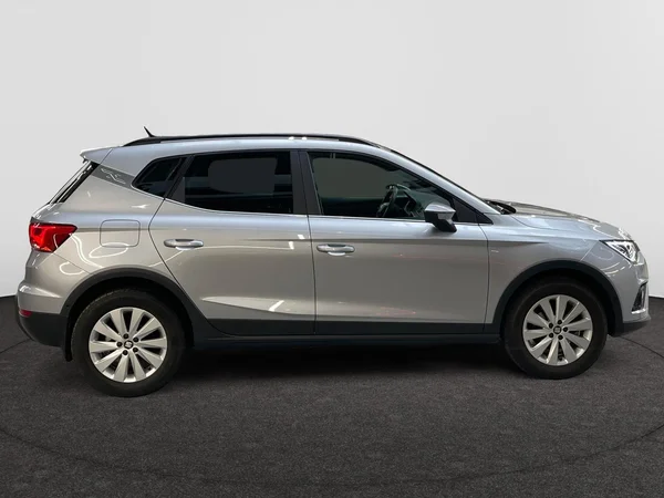 SEAT Arona (2018) — foto 21 van 24