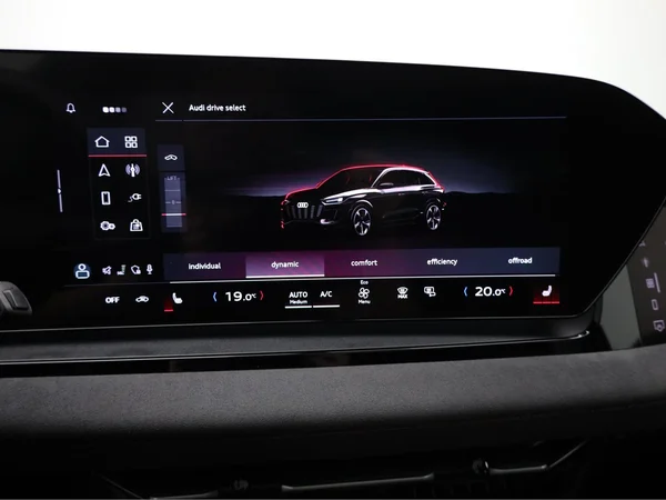AUDI Q6 e-tron (2025) — foto 16 van 25