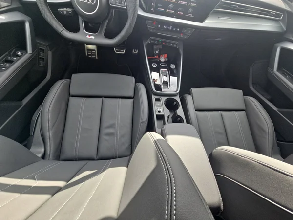 AUDI A3 Sportback PHEV (2026) — foto 9 van 24