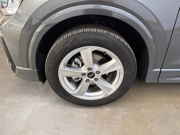 Audi Q2 (2026) — foto 2 van 28