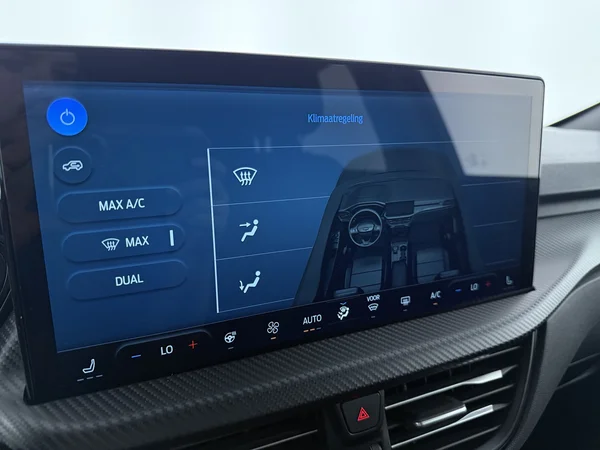 FORD Kuga (2025) — foto 17 van 29