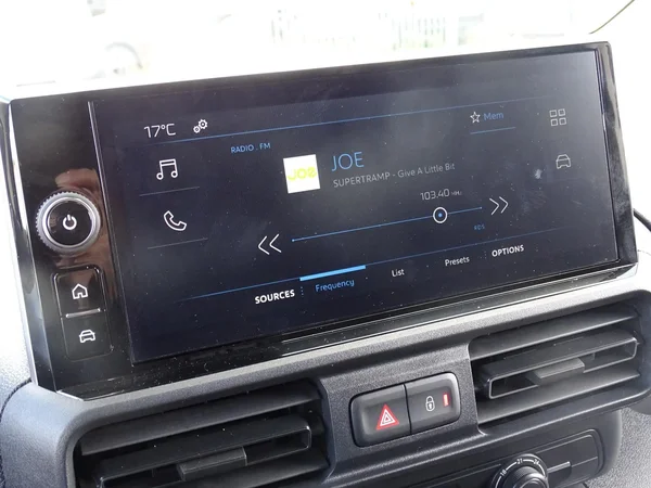 Peugeot Partner (2025) — foto 13 van 22