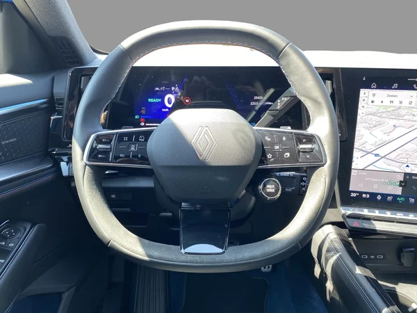 Renault Rafale (2025) — foto 7 van 21