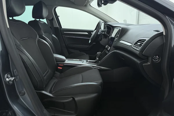 Renault Megane SW Phase II (2022) — foto 23 van 25
