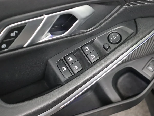 BMW 320 (2021) — foto 19 van 30