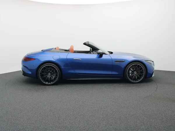 Mercedes-Benz SL (2025) — foto 31 van 34