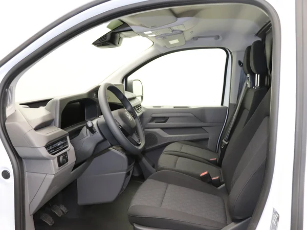 VOLKSWAGEN Transporter T7 30 Fou Swb (2025) — foto 19 van 20