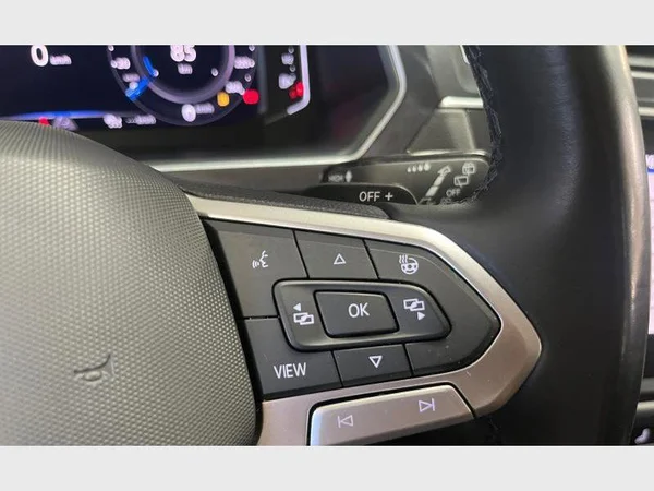 Volkswagen Tiguan Allspace (2022) — foto 7 van 29