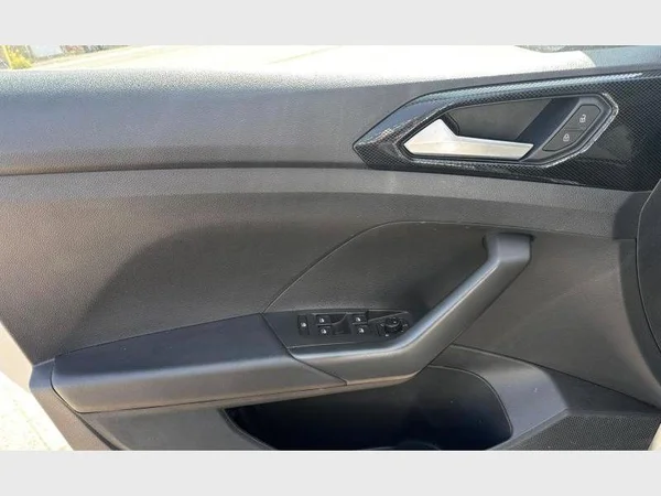 Volkswagen T-Cross (2025) — foto 21 van 31