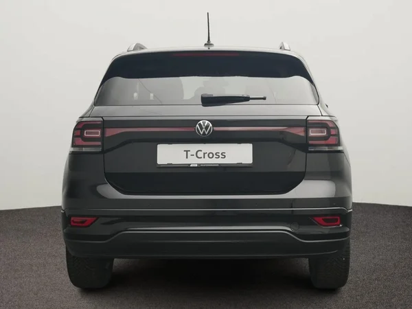 VOLKSWAGEN T-Cross (2021) — foto 7 van 10